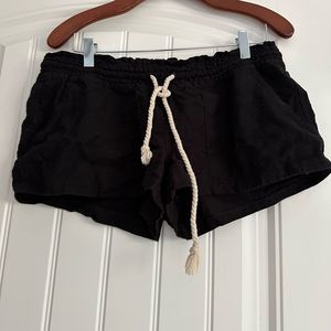 Roxy shorts